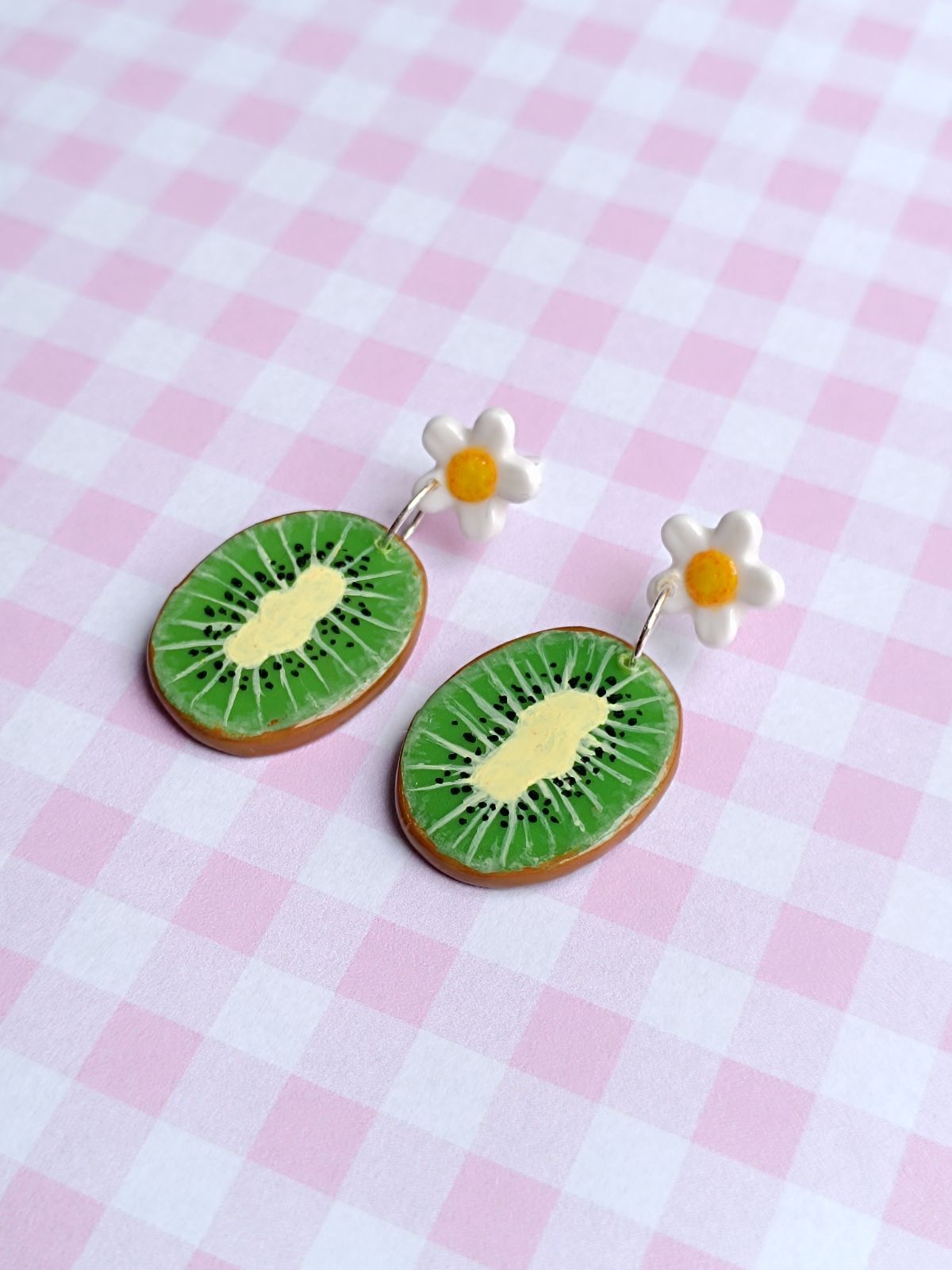 Aros Kiwis con flor colgante